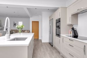 Photo 26- click for photo gallery